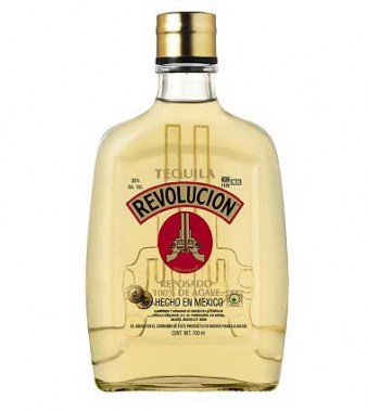 Tequila Revolucion Reposado 35% 0,7 литра